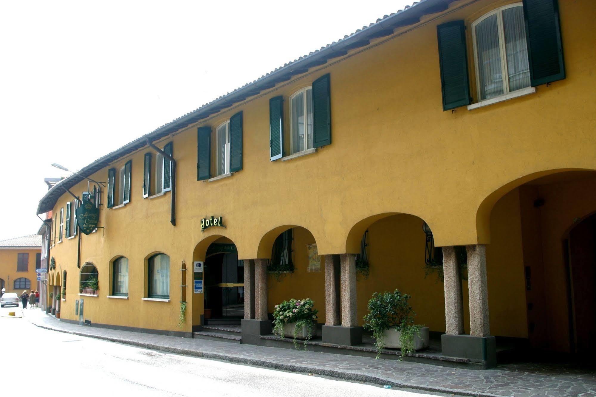 Albergo Della Corona Binasco Eksteriør billede